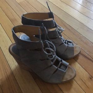 Taupe/grey Melrose & Market lace up wedge shoes